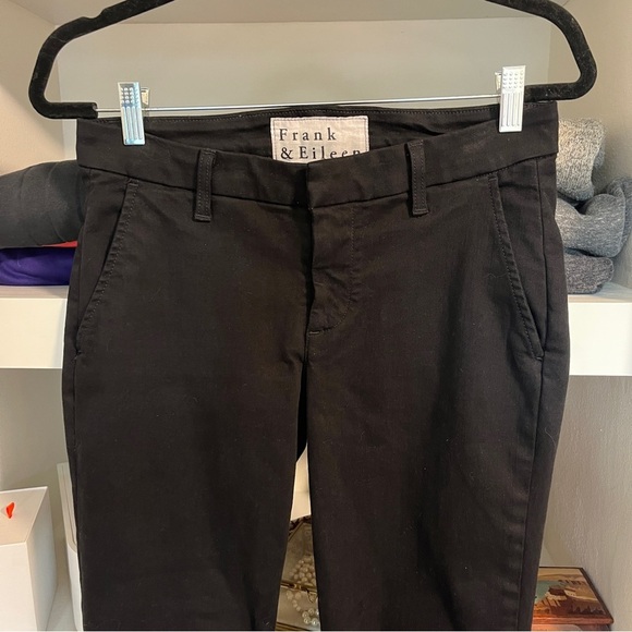 Frank & Eileen Wicklow Italian cropped chino pants | Black | Size 4 - Picture 4 of 9